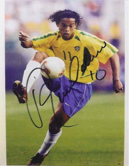 ronaldinho le grand joueur du monde